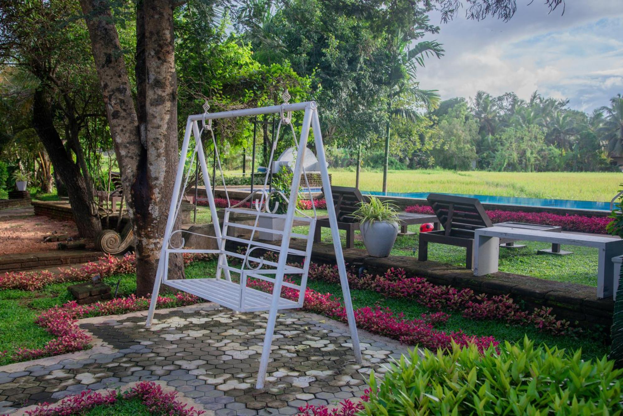 Monaara Leisure - Anuradhapura Exterior foto