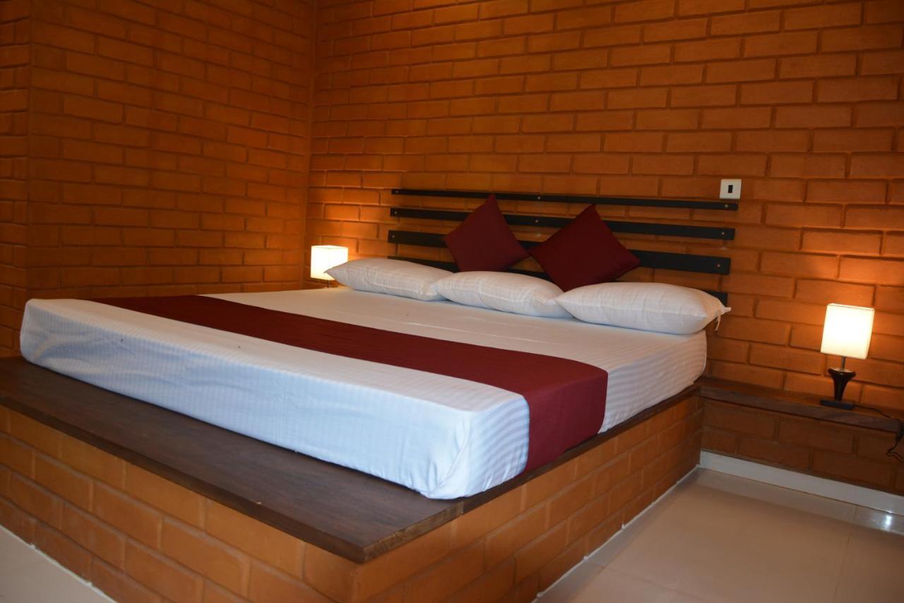 Monaara Leisure - Anuradhapura Exterior foto